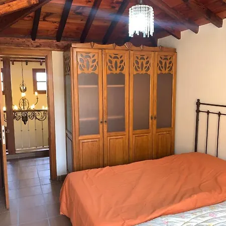 別荘 Rural House, Quiet Environment. Pool. Jacuzzi. Free Wifi *