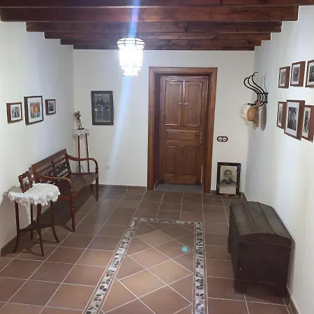 別荘 Rural House, Quiet Environment. Pool. Jacuzzi. Free Wifi *
