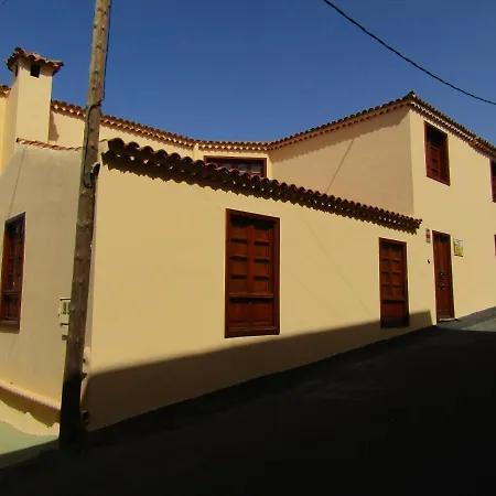Rural House, Quiet Environment. Pool. Jacuzzi. Free Wifi * ビラフロール