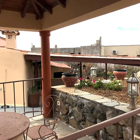 Rural House, Quiet Environment. Pool. Jacuzzi. Free Wifi ビラフロール