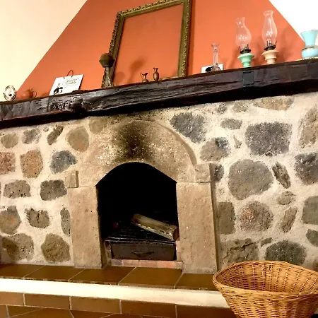 Rural House, Quiet Environment. Pool. Jacuzzi. Free Wifi Feriehus Vilaflor